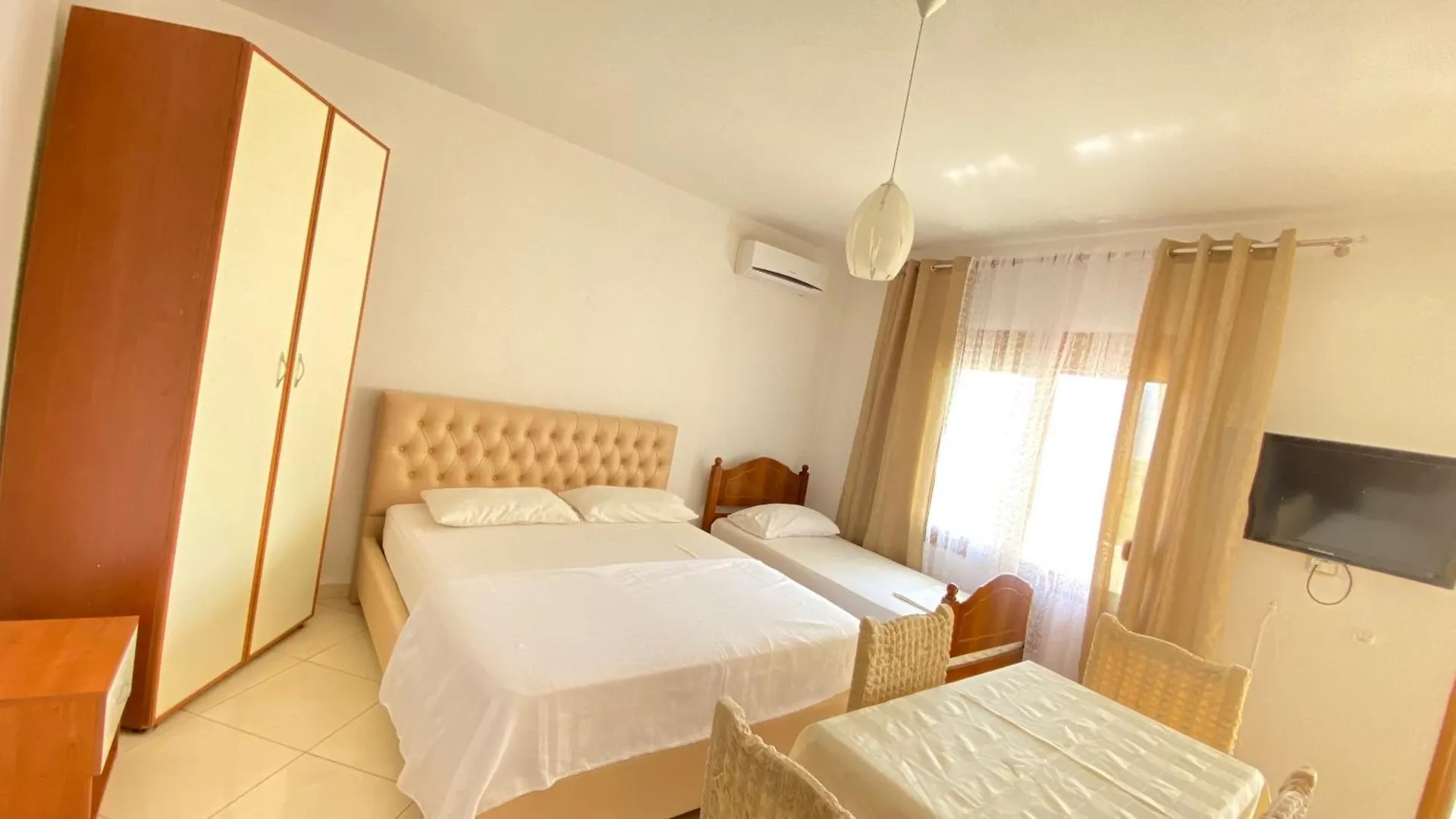 Apartament Radhime Vlore 0*,