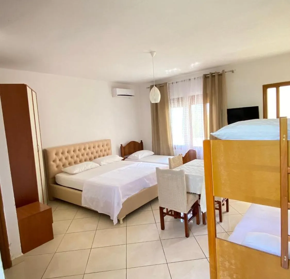 Apartment Apartament Radhime Vlore