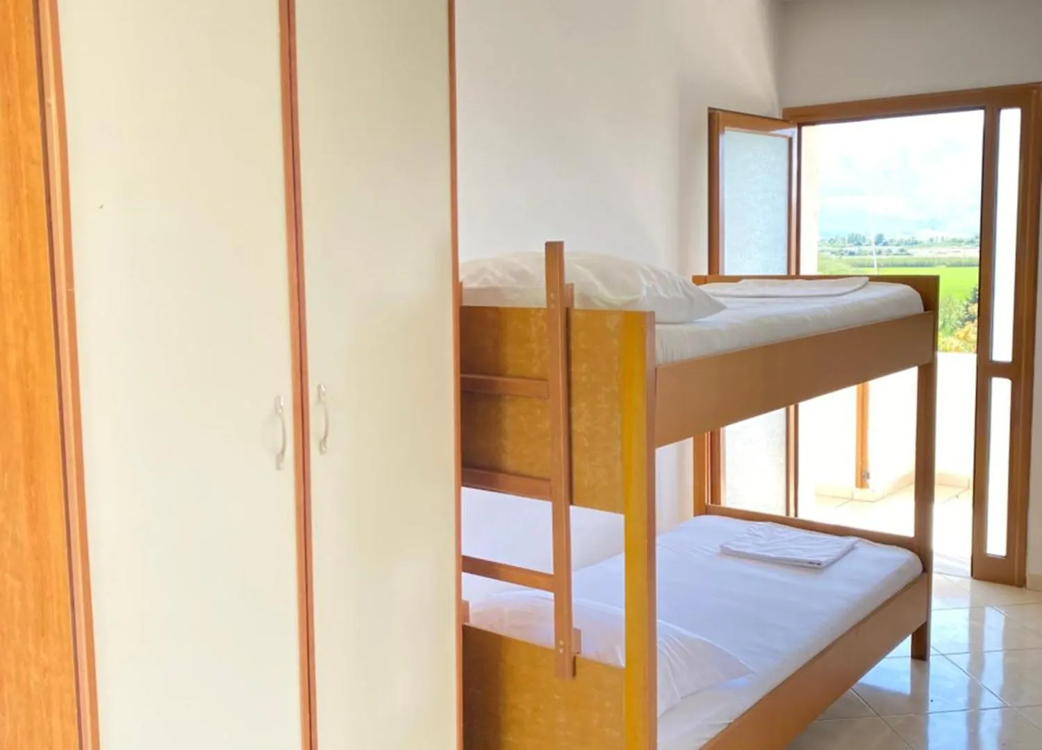 Apartment Apartament Radhime Vlore